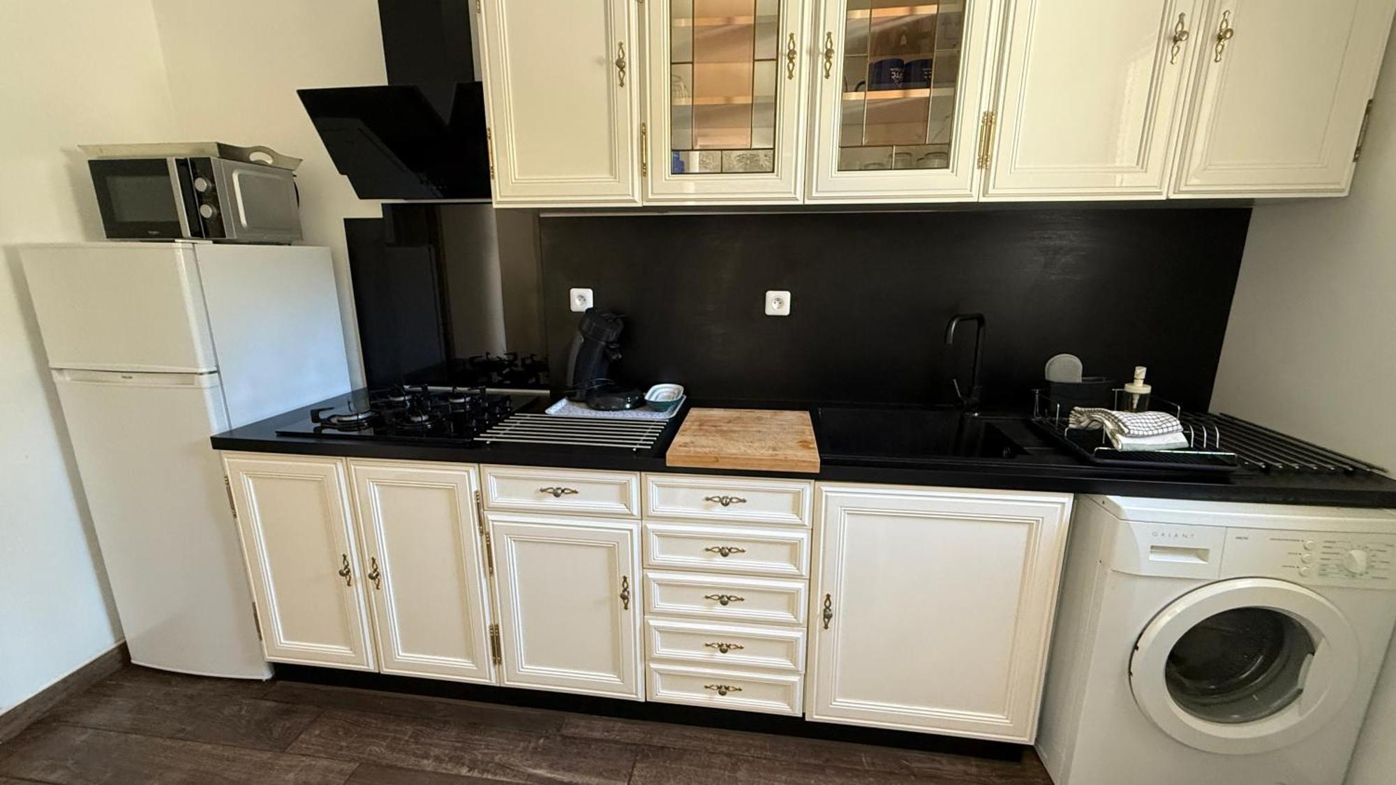 A Casa Corbaia Appartement 40 M2, Jardin Prive, Parking, Proche Centre Ville Et Mer Apartment 40 M2, Private Garden Parking Near Town Center And Sea Port And Airport バスティア エクステリア 写真